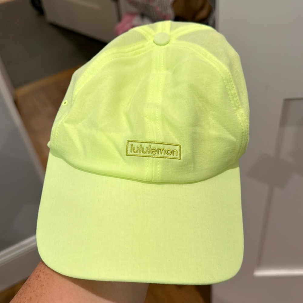 Lululemon baller hat soft